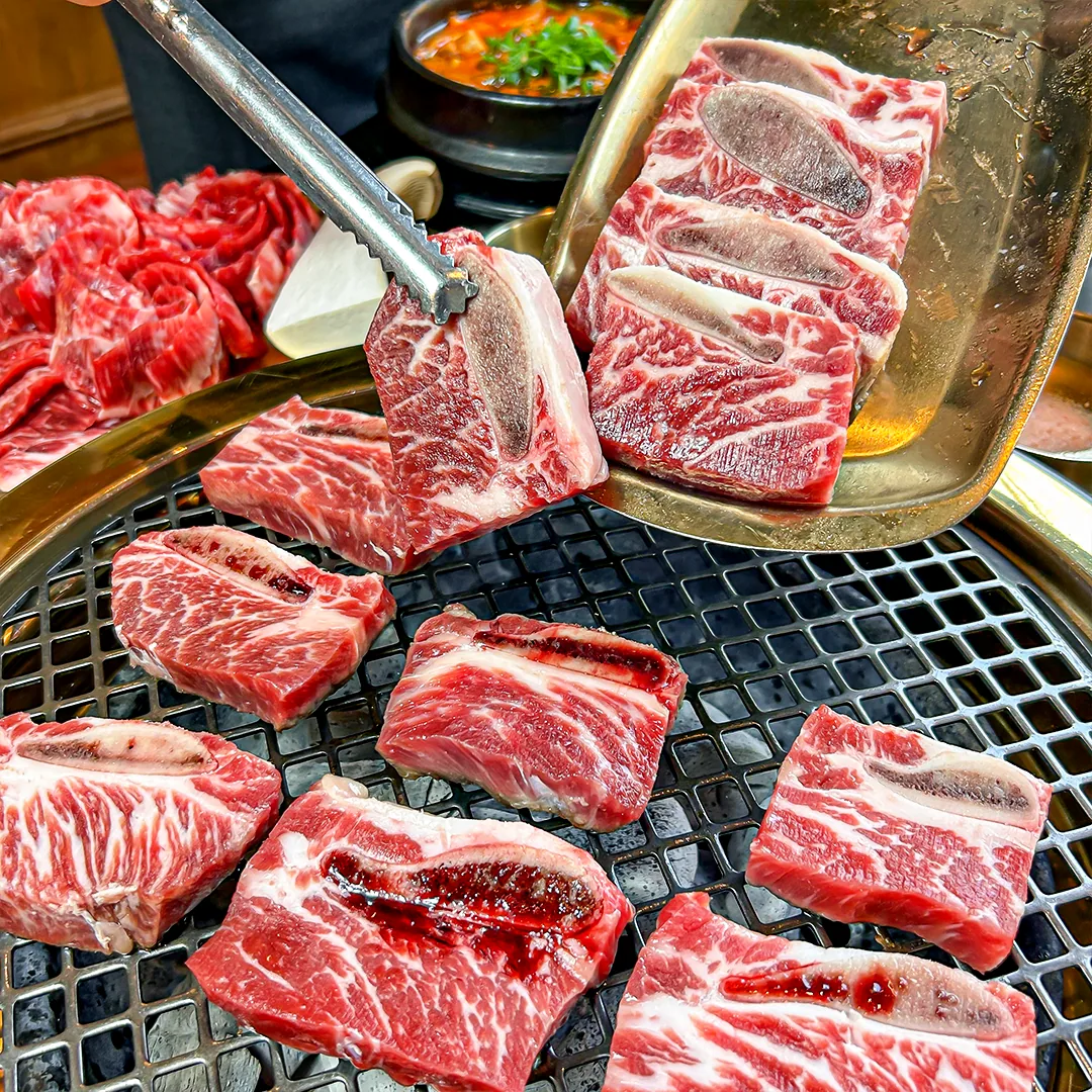 Seolhwa Galbi 165g — charcoal grilled
